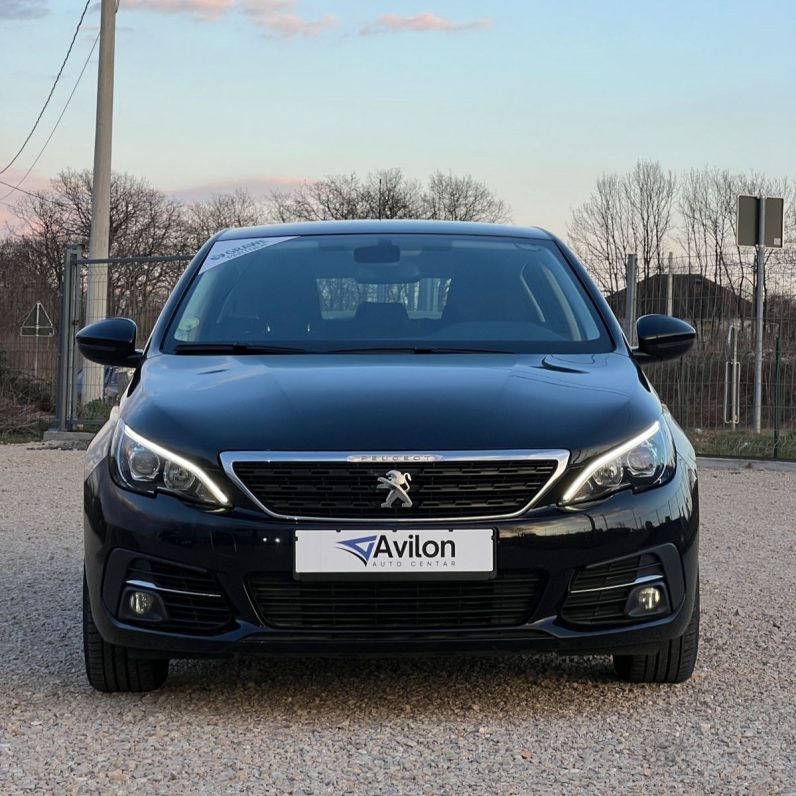 Peugeot – 308