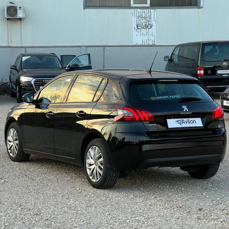 Peugeot – 308