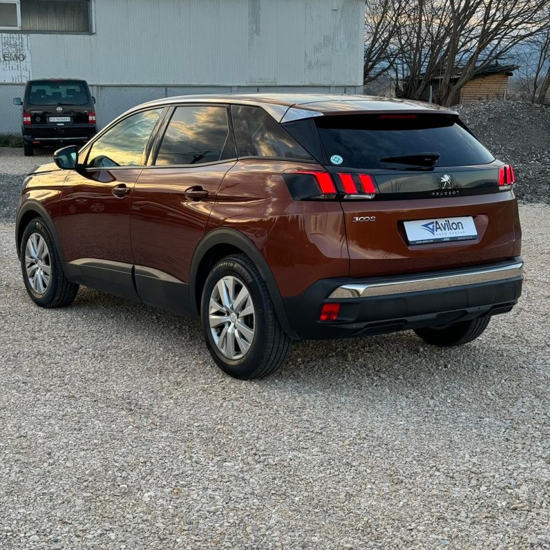 Peugeot – 3008