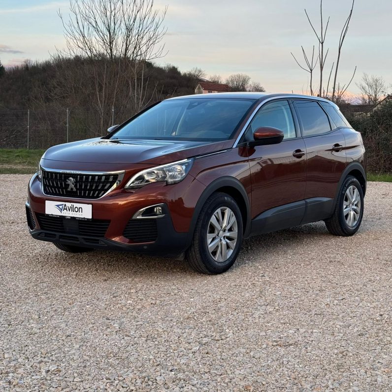 Peugeot – 3008